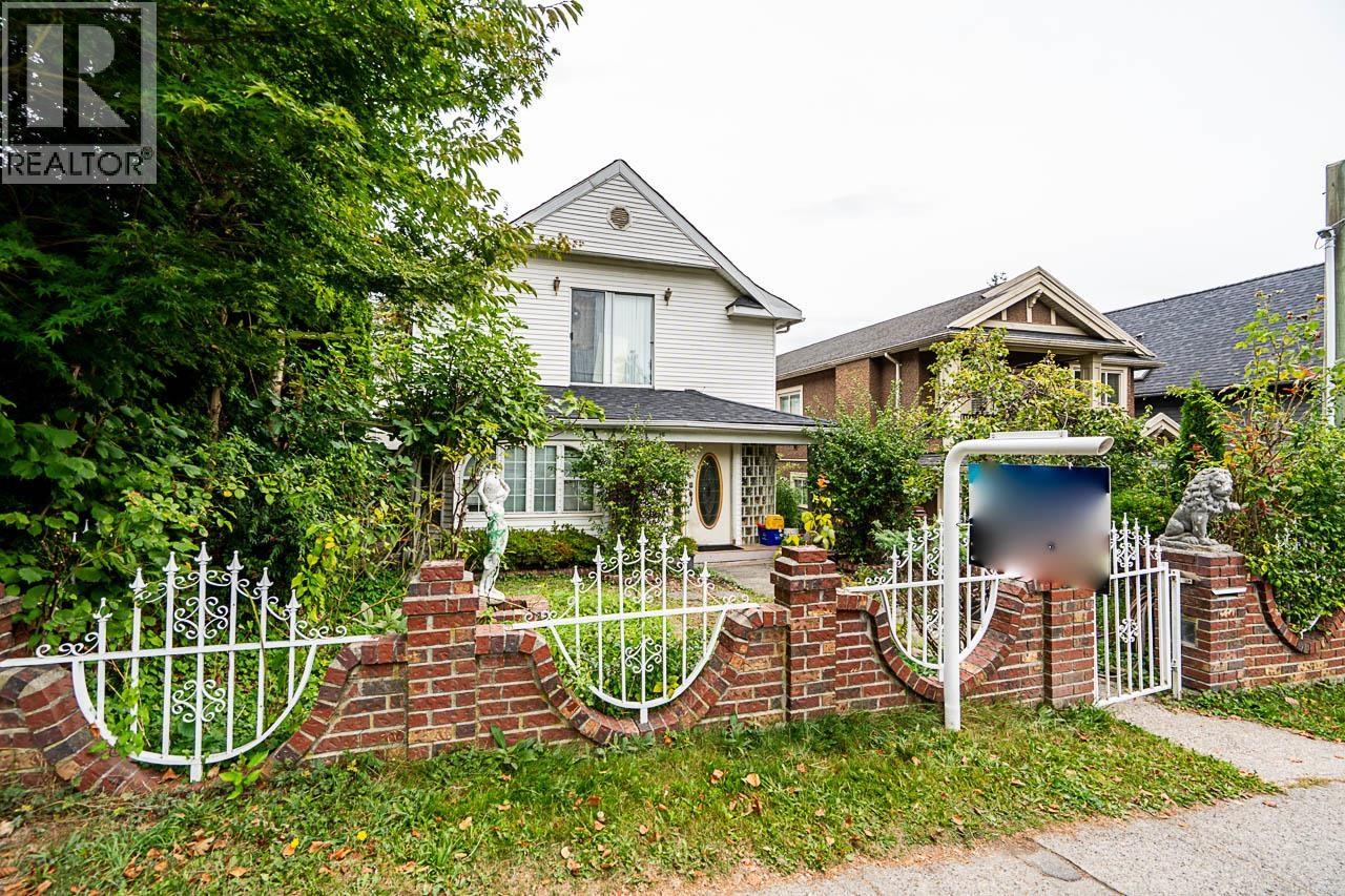 333 28TH Avenue - photo 2