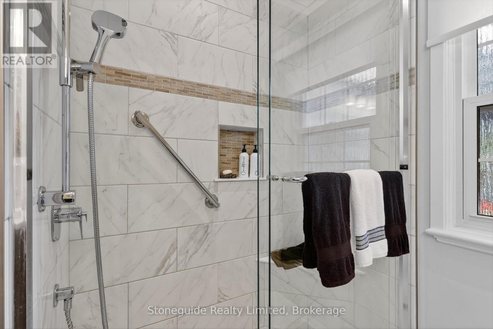 1491 WINDERMERE AVENUE - 26
