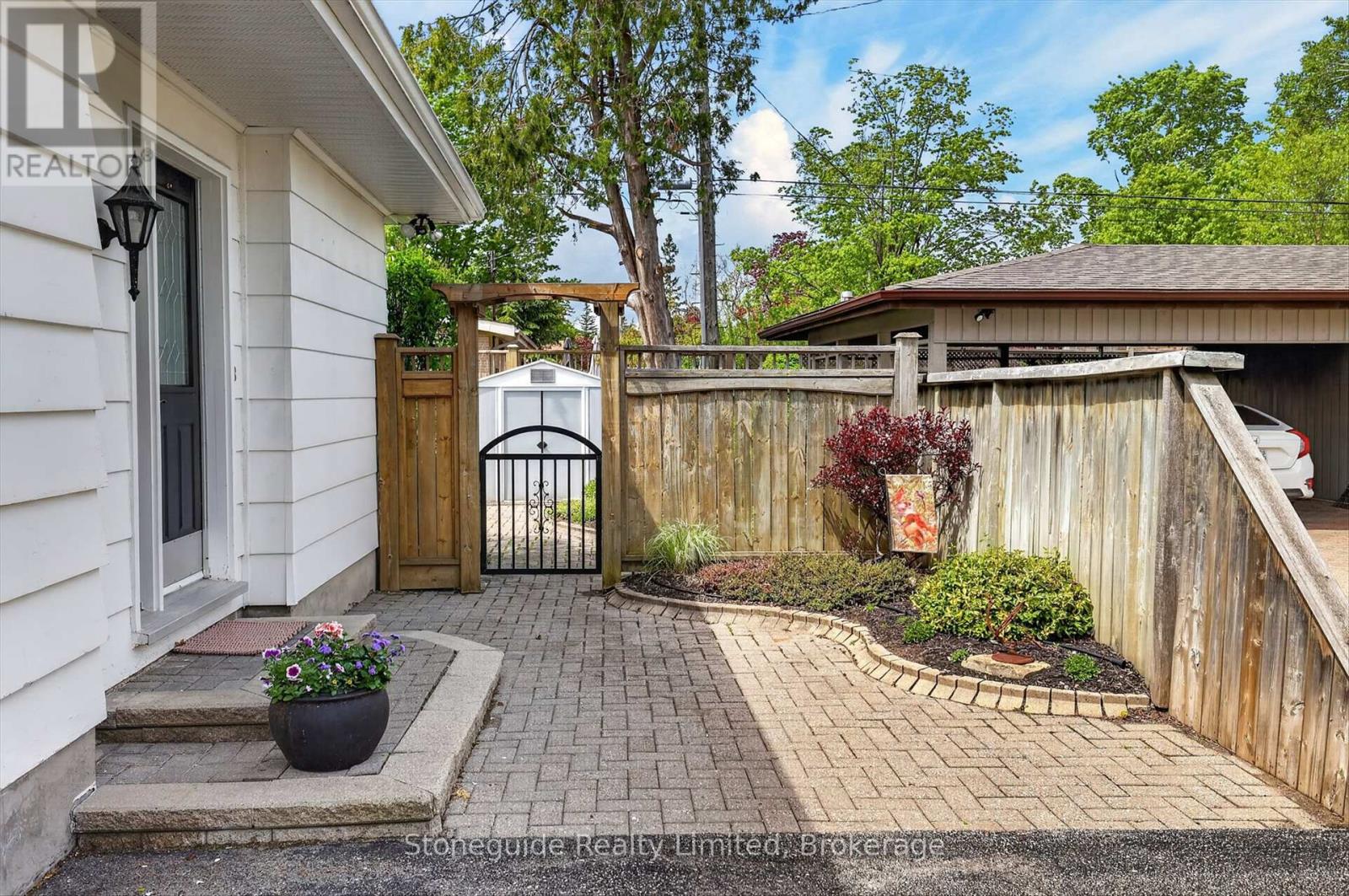 1491 WINDERMERE AVENUE - 38