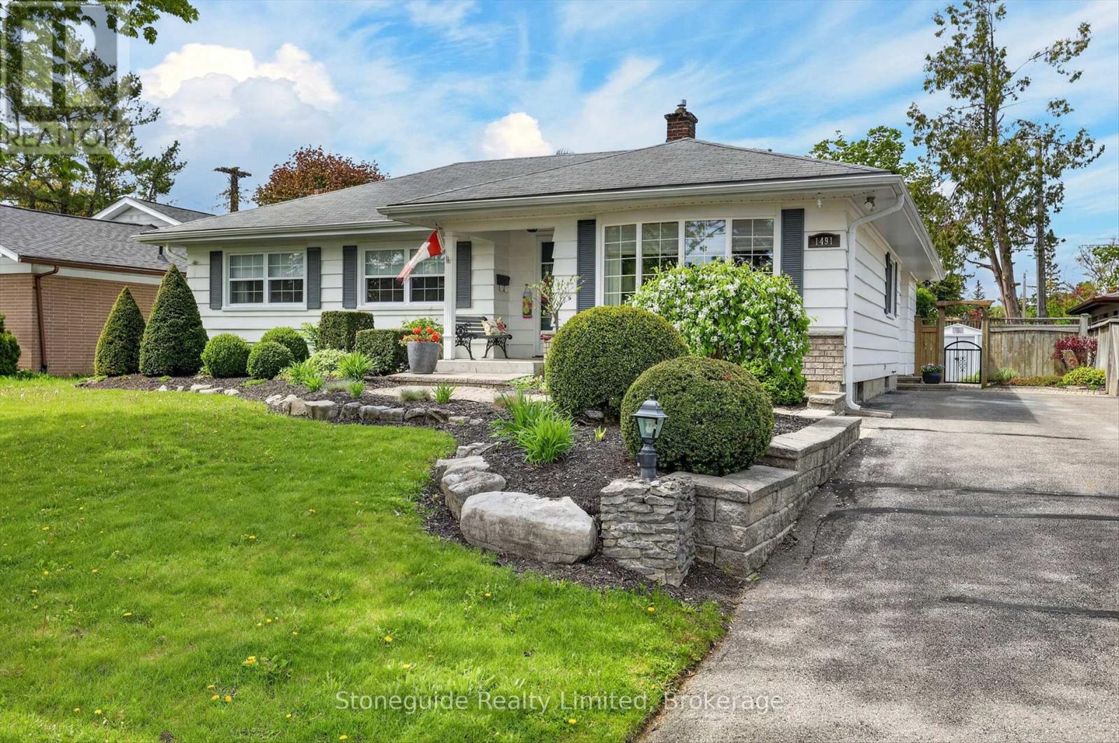 1491 WINDERMERE AVENUE - 4