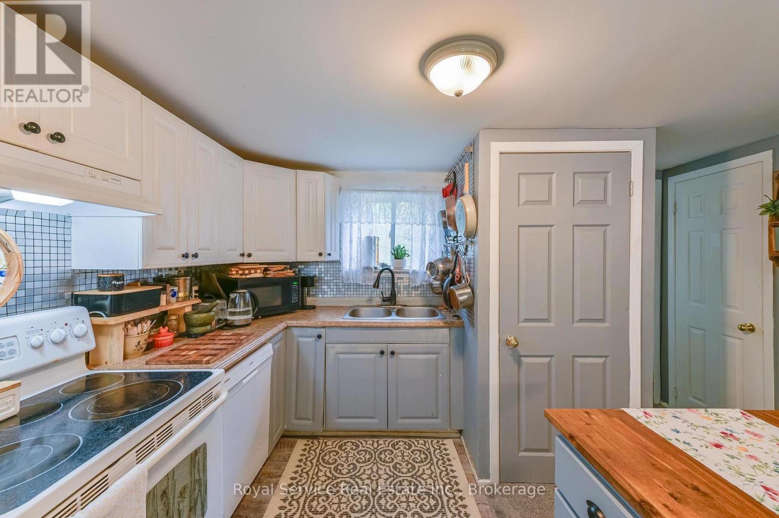 54 CEDAR HILL ROAD - 18
