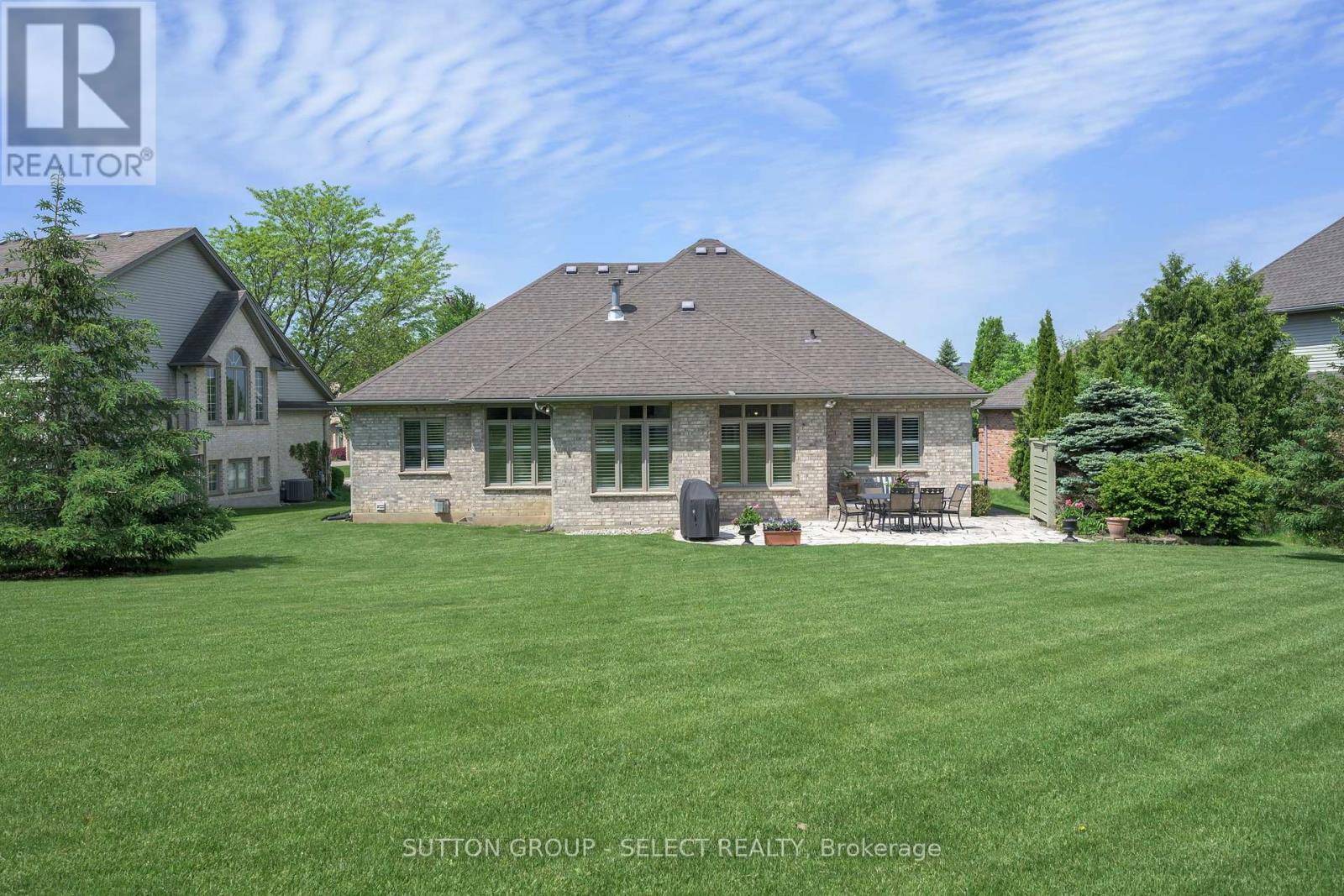 1876 STANDFIELD ROAD - 33