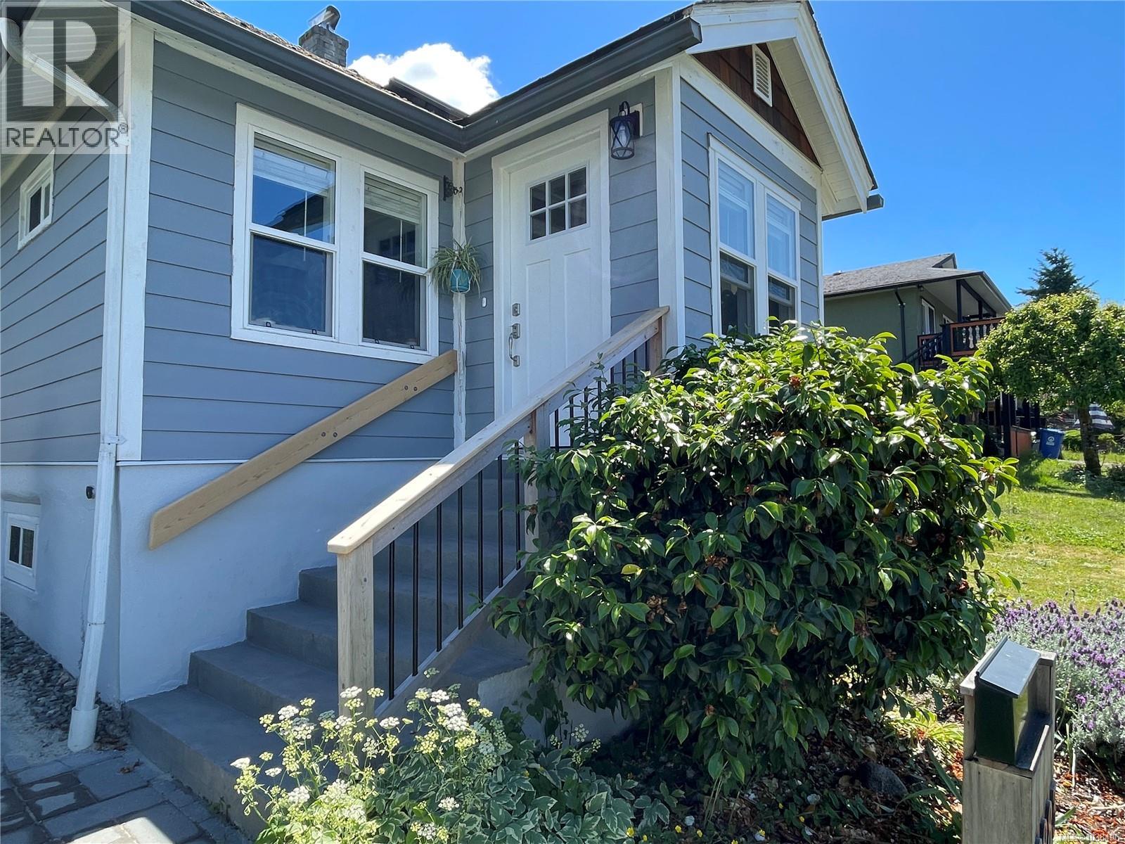 2883 1st Ave - Image 3