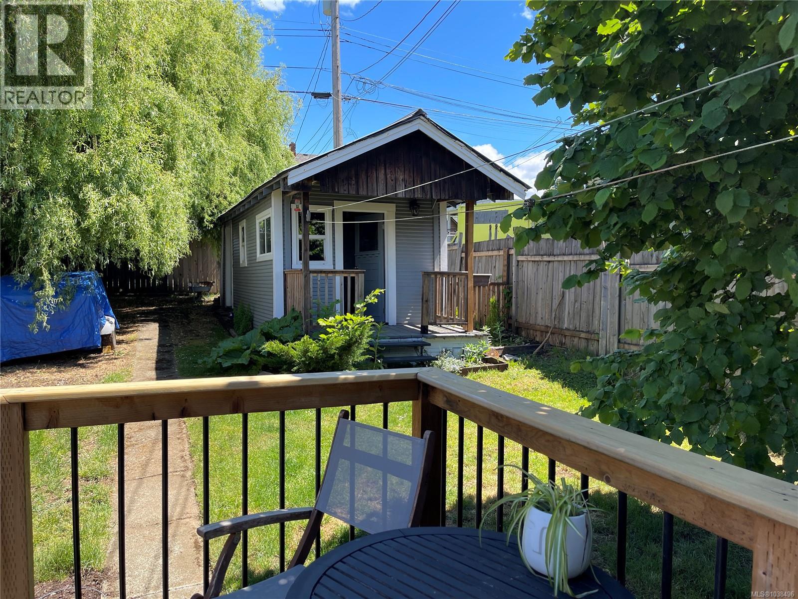 2883 1st Ave - 36