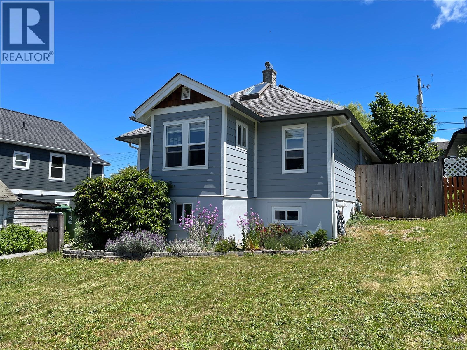 2883 1st Ave - 37
