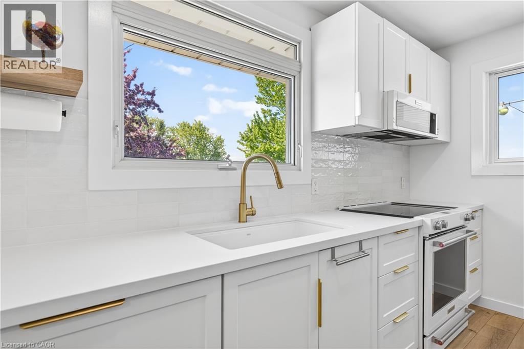 2-bedroom home for sale at 5391 RAINHAM Road, Selkirk ON · photo 16 of 47