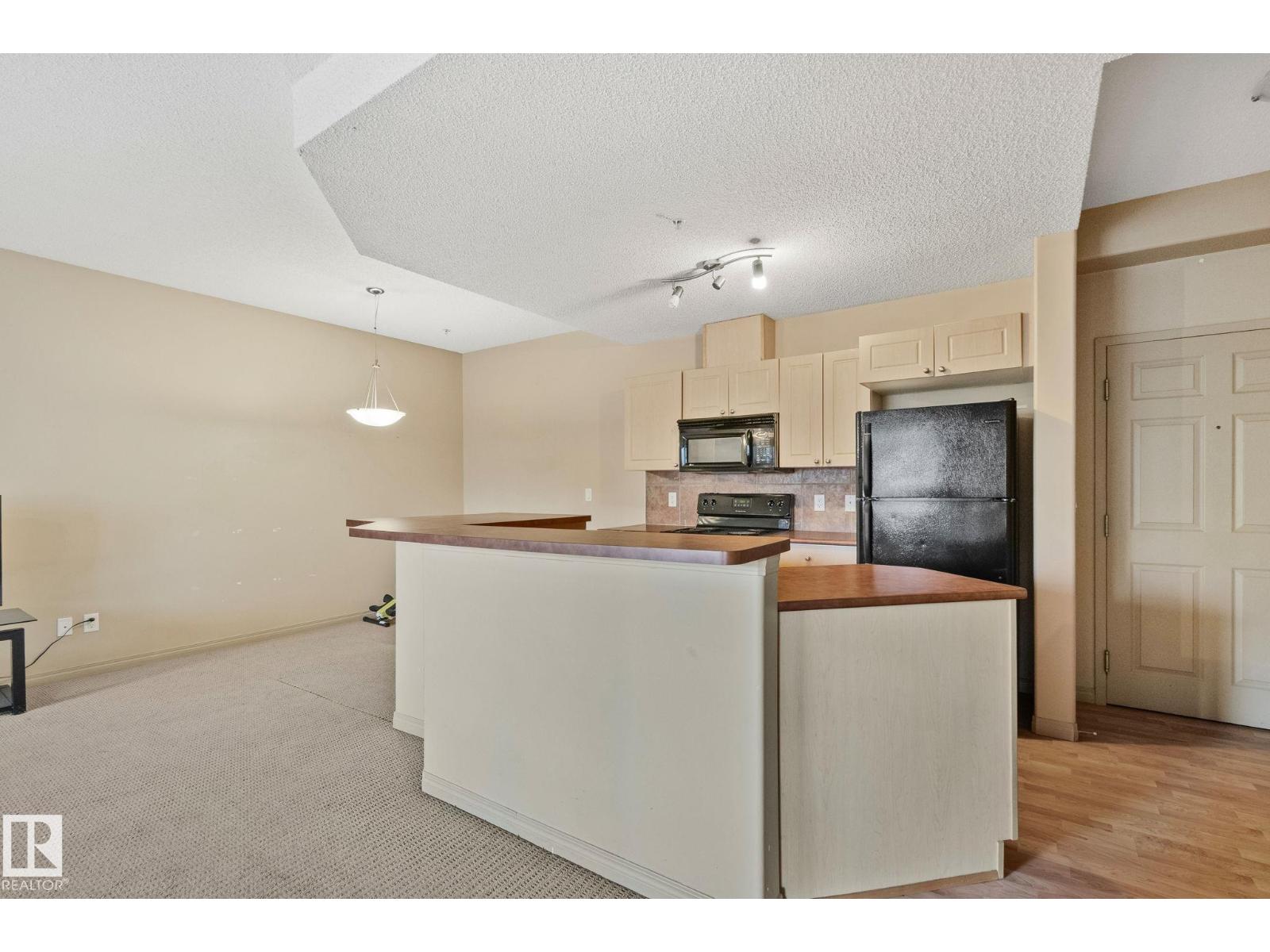 #209 5280 TERWILLEGAR BV NW - 13