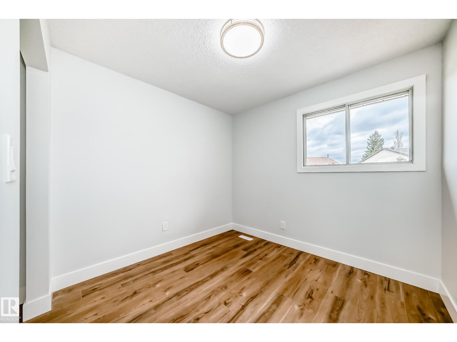 3510 41B AV NW - 18