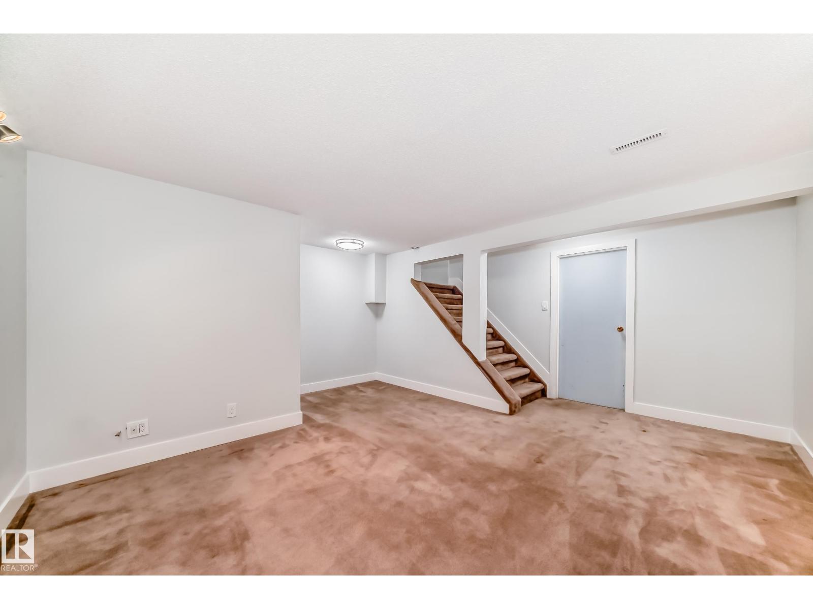 3510 41B AV NW - 24