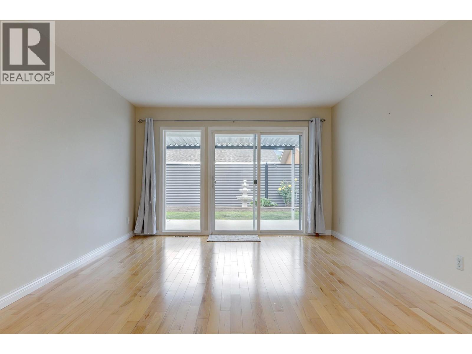 #8 3900 27 Avenue Lot# 17 - 14
