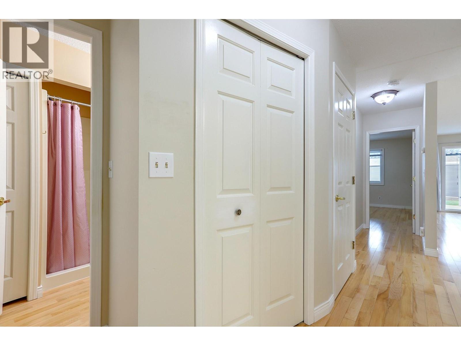 #8 3900 27 Avenue Lot# 17 - 8