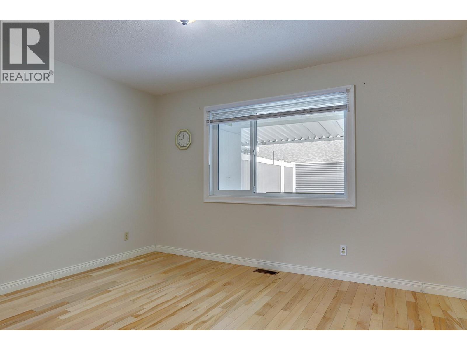 #8 3900 27 Avenue Lot# 17 - 22