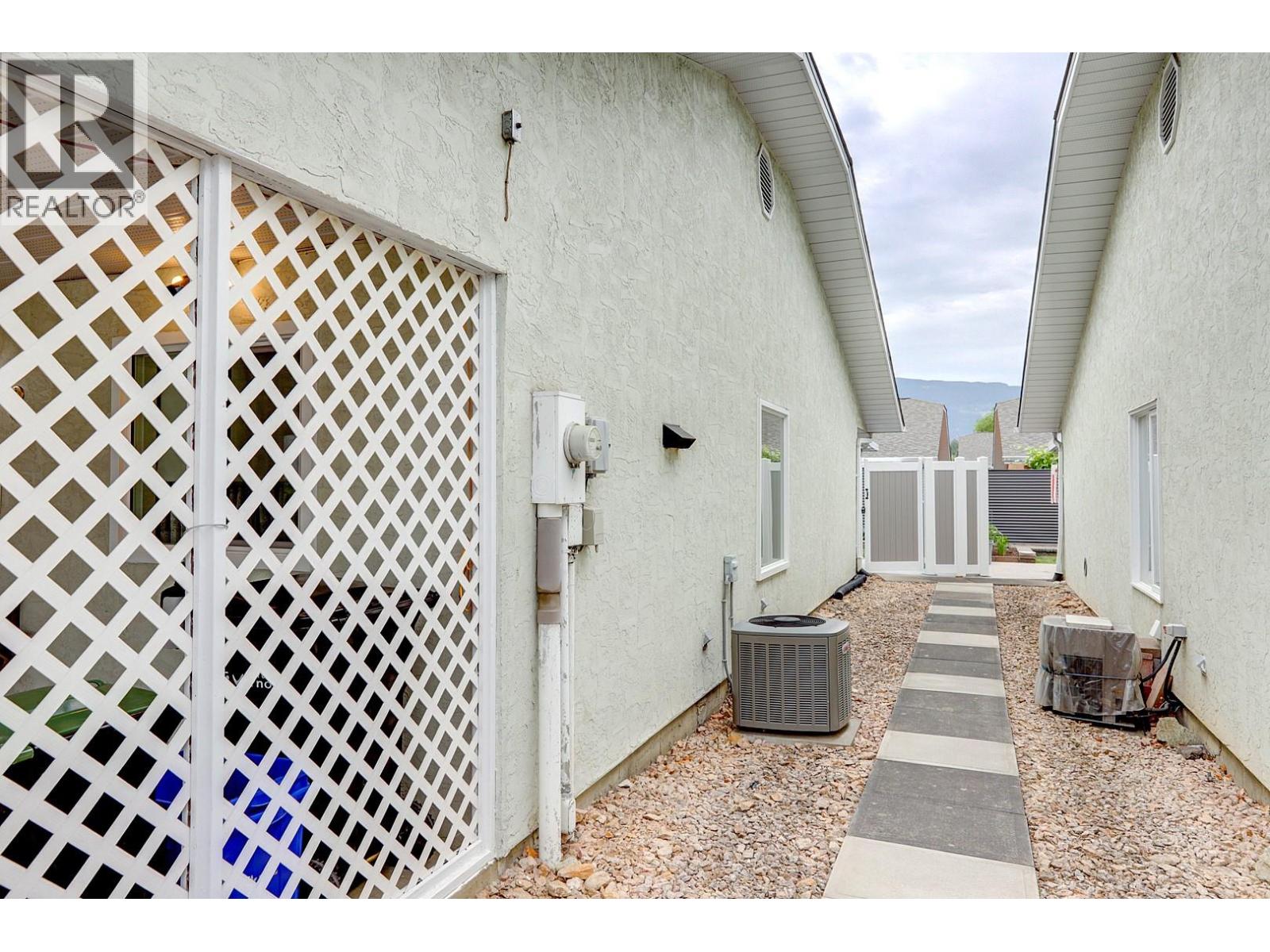 #8 3900 27 Avenue Lot# 17 - 59