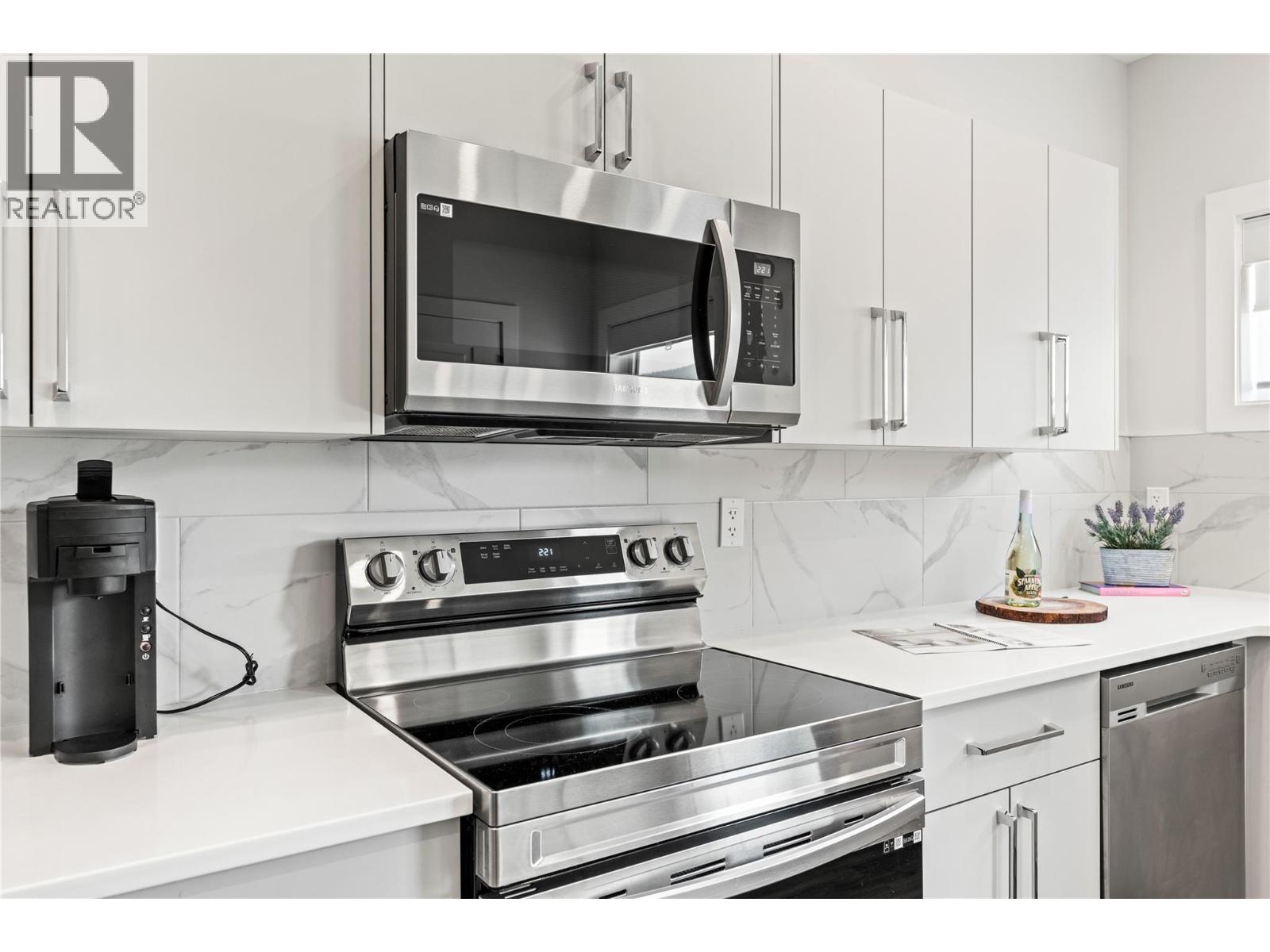  7141 Nakiska Drive, Vernon