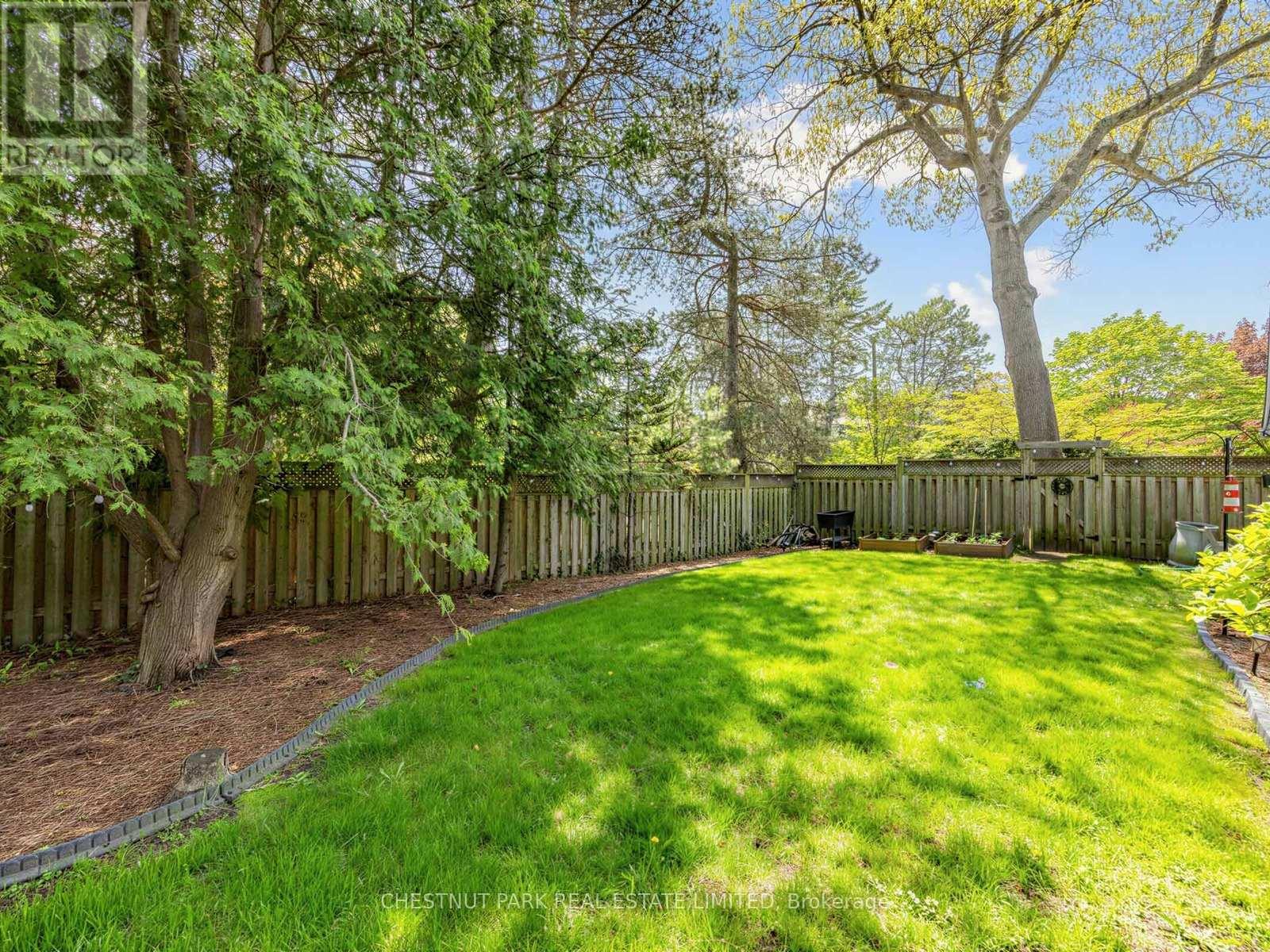 725 BEXHILL ROAD - 37