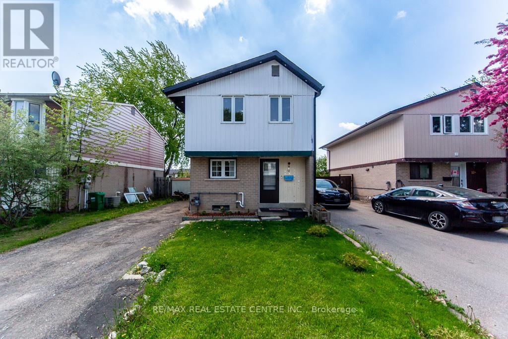 12 GREENHILLS SQUARE - 3