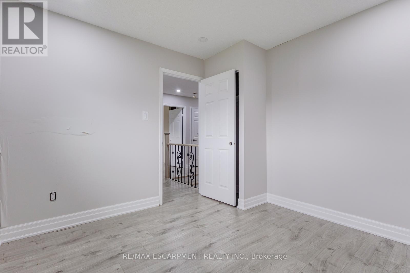 18555 HURONTARIO STREET - 38