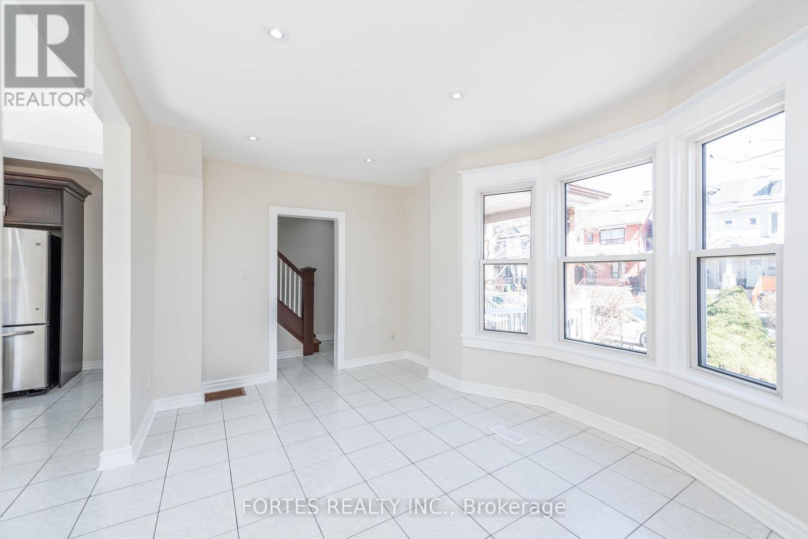 8 SPRING GROVE AVENUE - 6