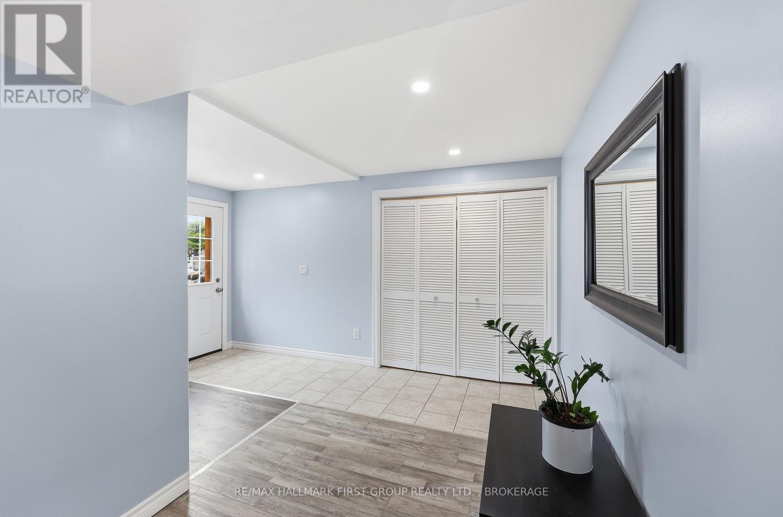 2723 DESERT LAKE ROAD - 24