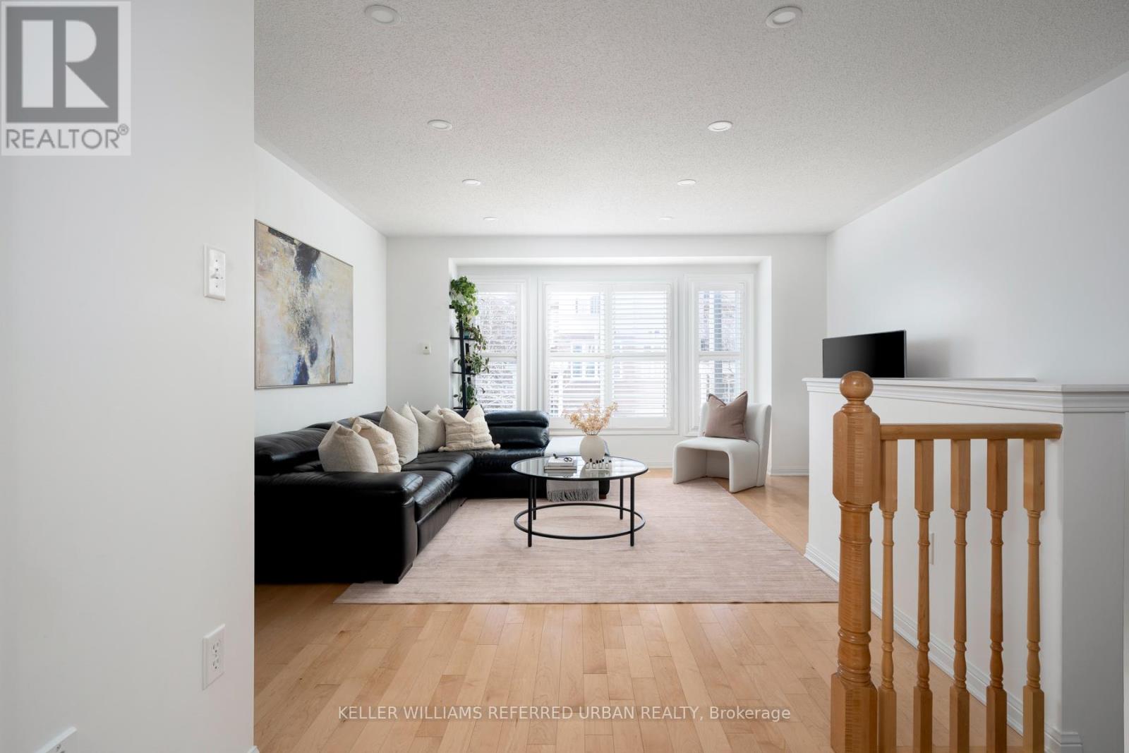 11 WINKLER TERRACE - 3