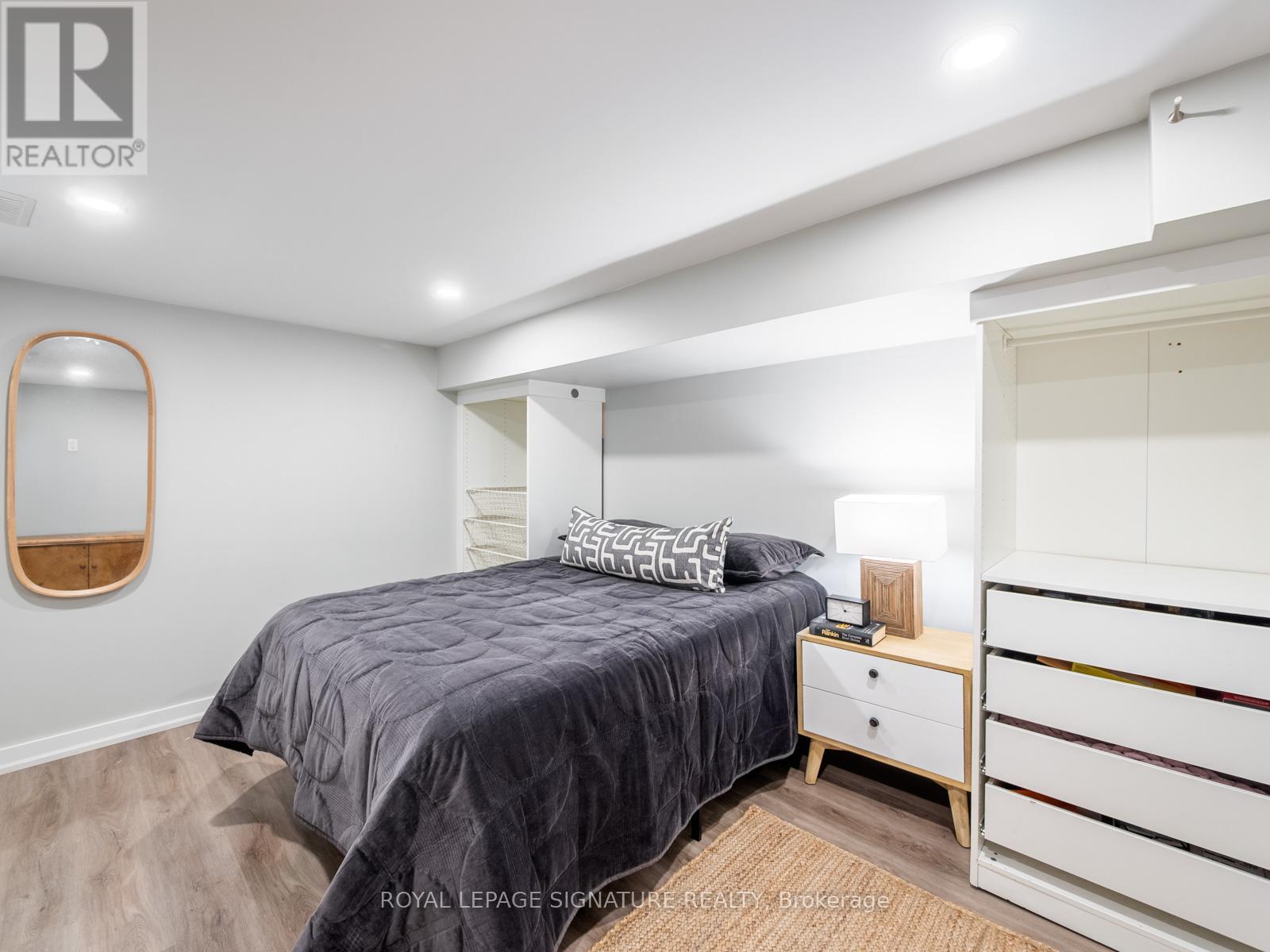 316 BLANTYRE AVENUE - 35