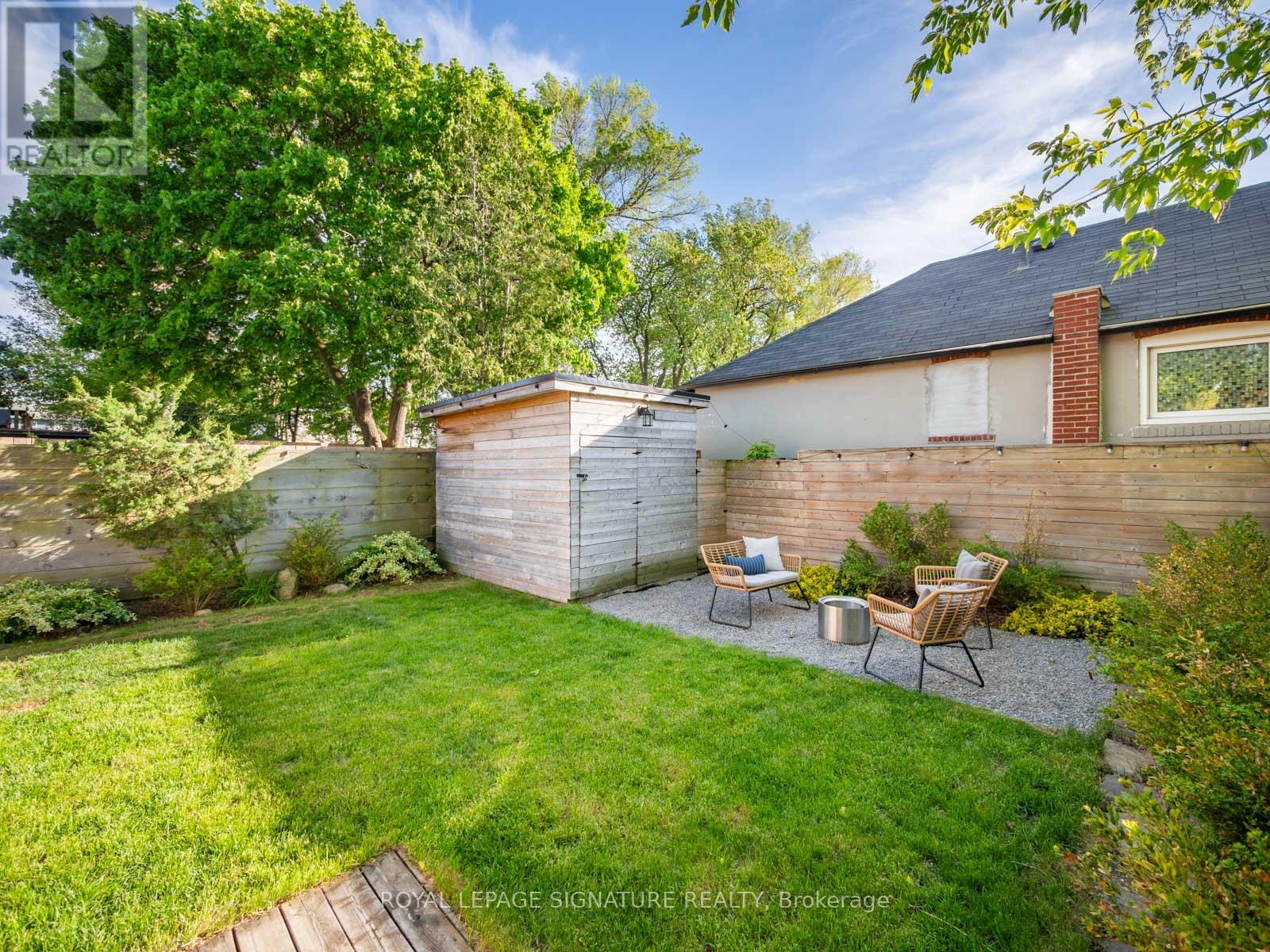 316 BLANTYRE AVENUE - 40