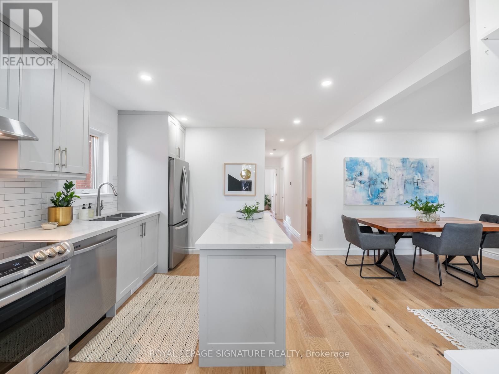 316 BLANTYRE AVENUE - 8