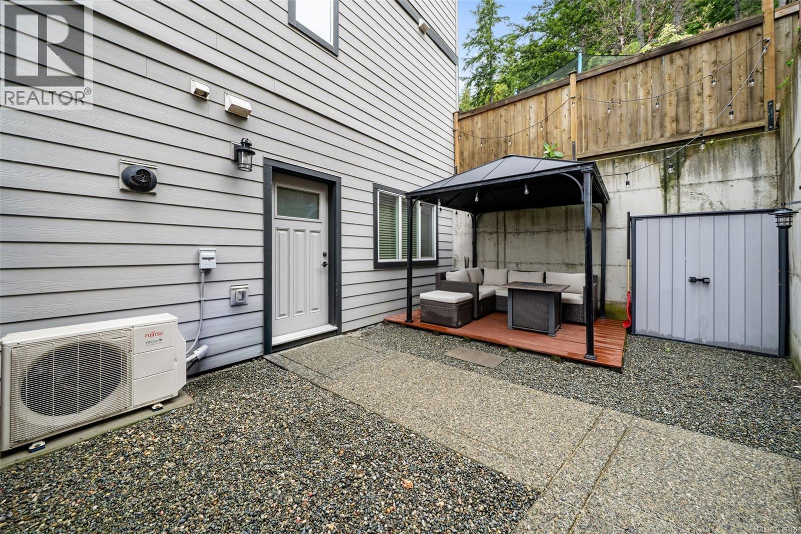 3479 Ambrosia Cres - 40