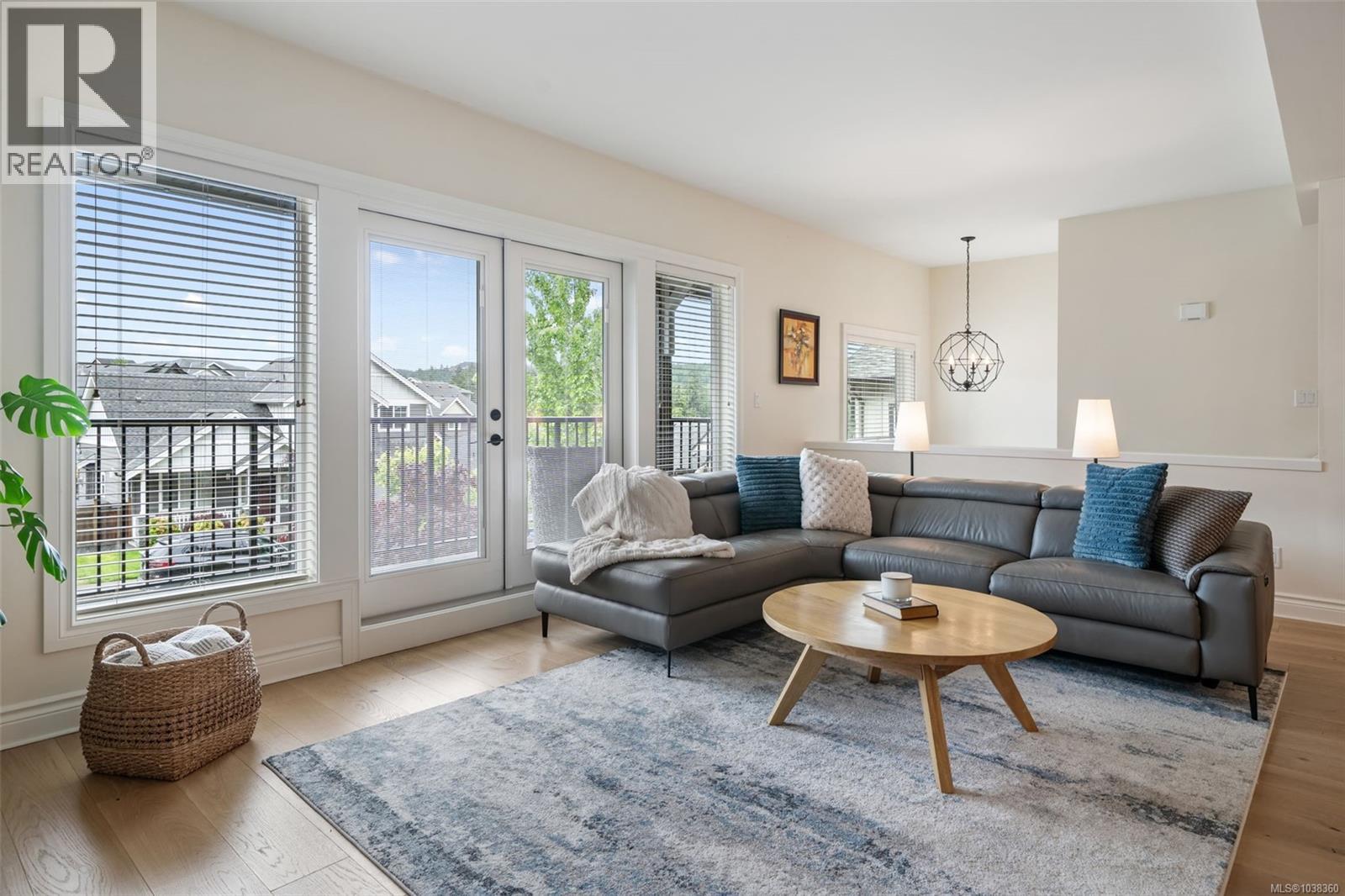 3479 Ambrosia Cres - 5