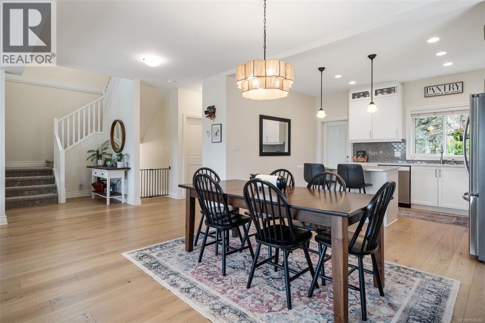 3479 Ambrosia Cres - 9