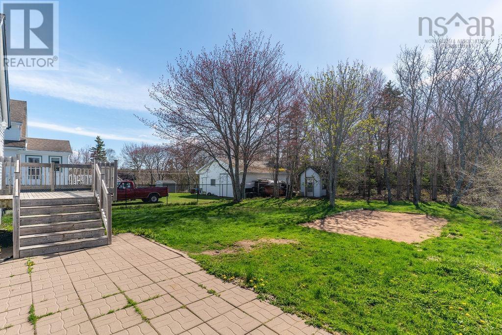 119 Howard Avenue - 36