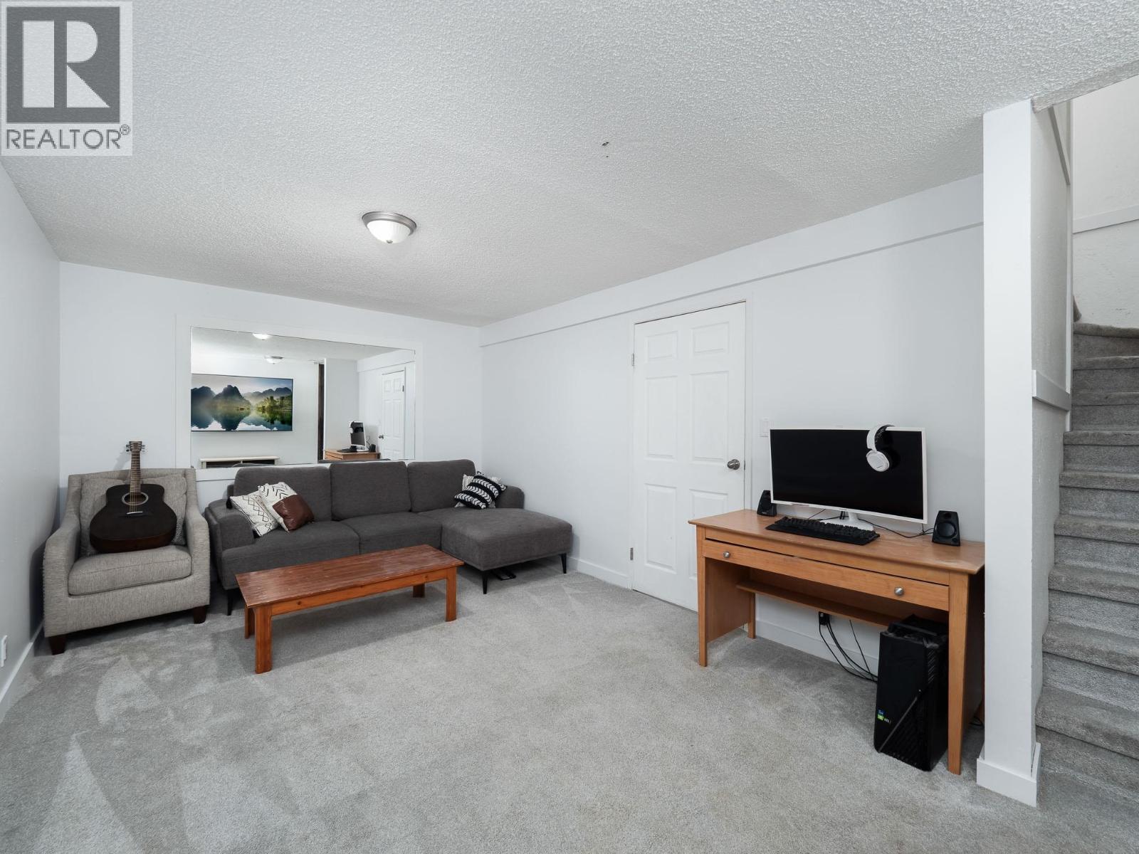 #102 190 MCINTYRE CRESCENT - 27