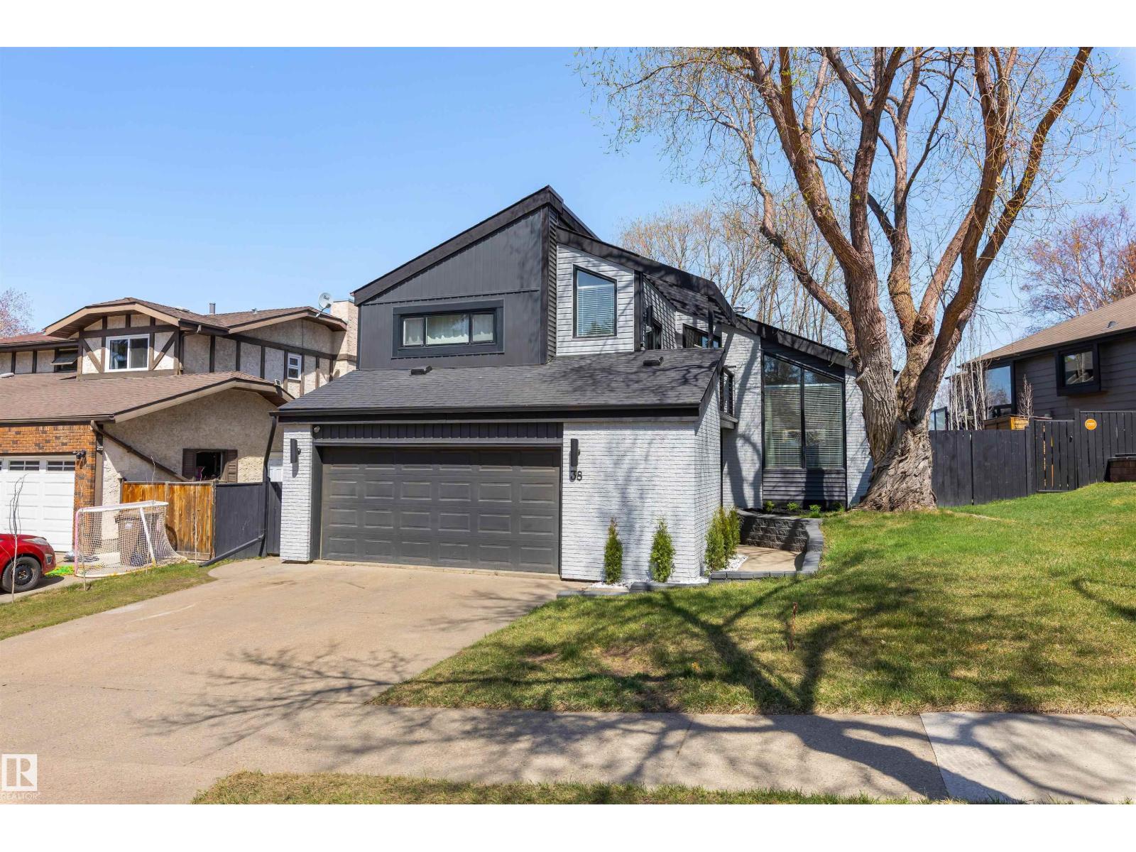 38 WOODCREST AV - Image 3