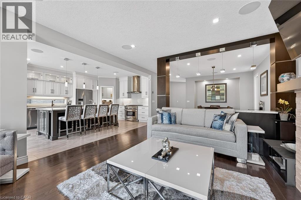 349 MASTERS Drive - 24