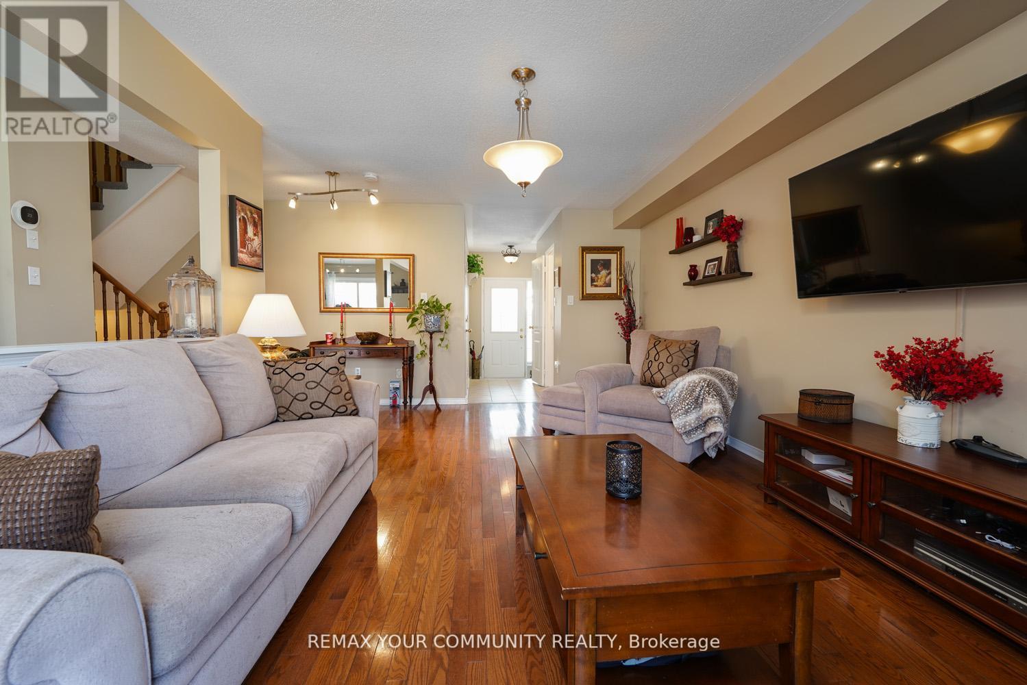 109 COLLIS DRIVE - 6