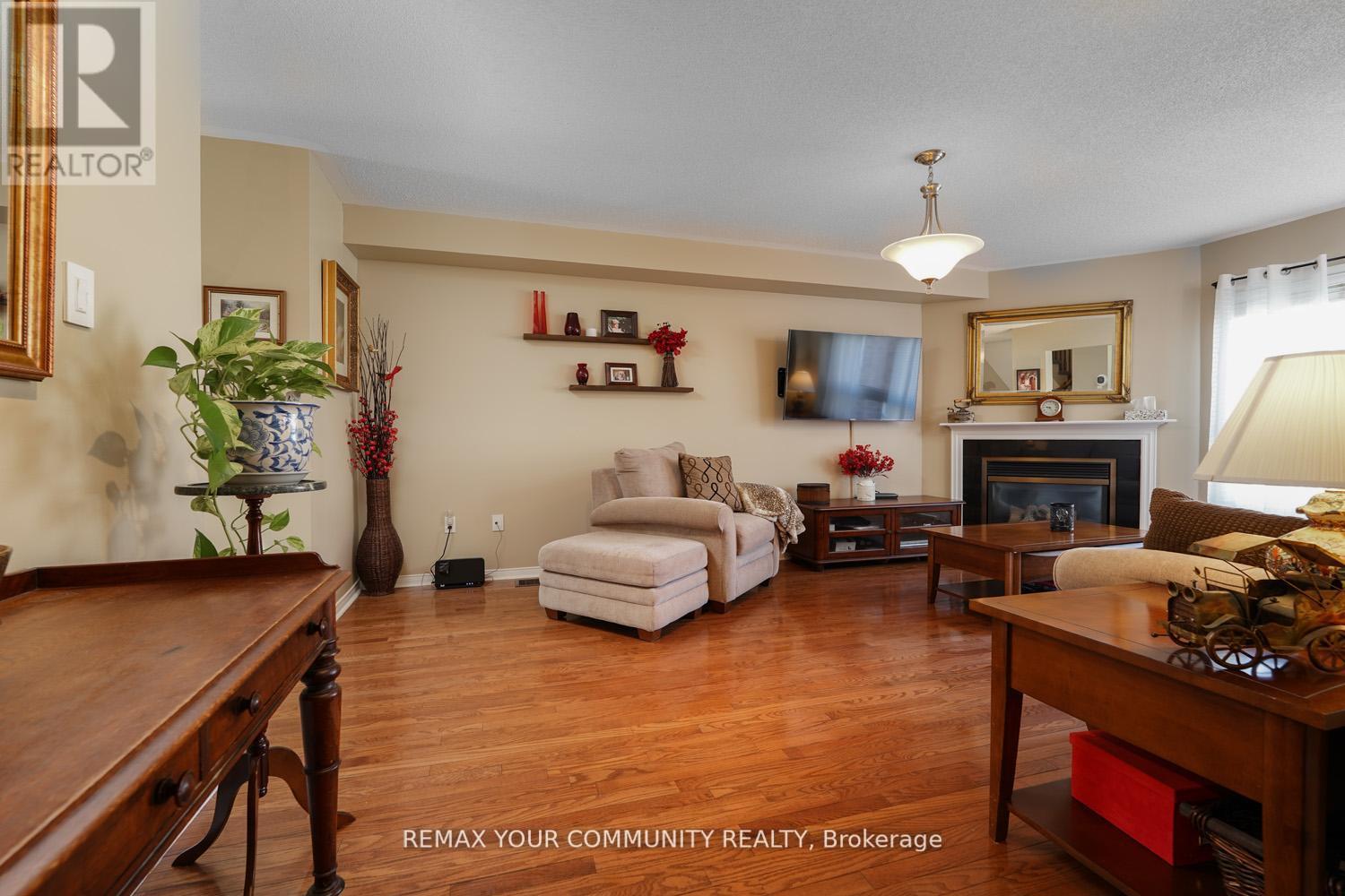 109 COLLIS DRIVE - 7