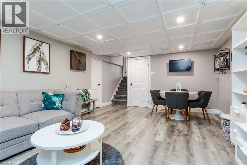 11 WENDY Crescent - 29