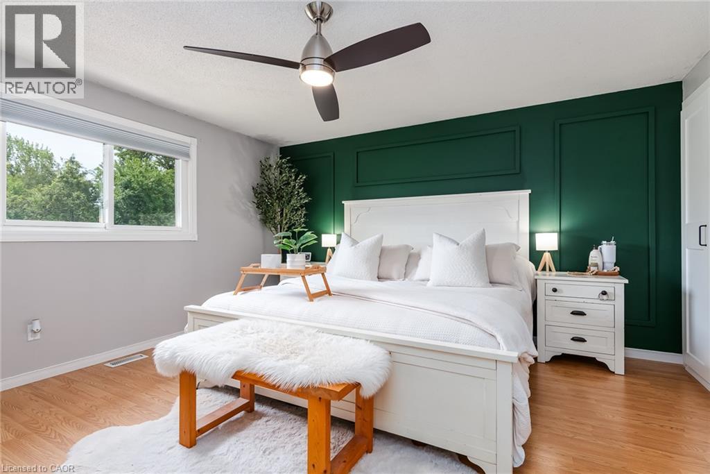 11 WENDY Crescent - 14