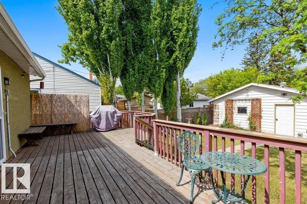 13056 SHERBROOKE AV NW - 30