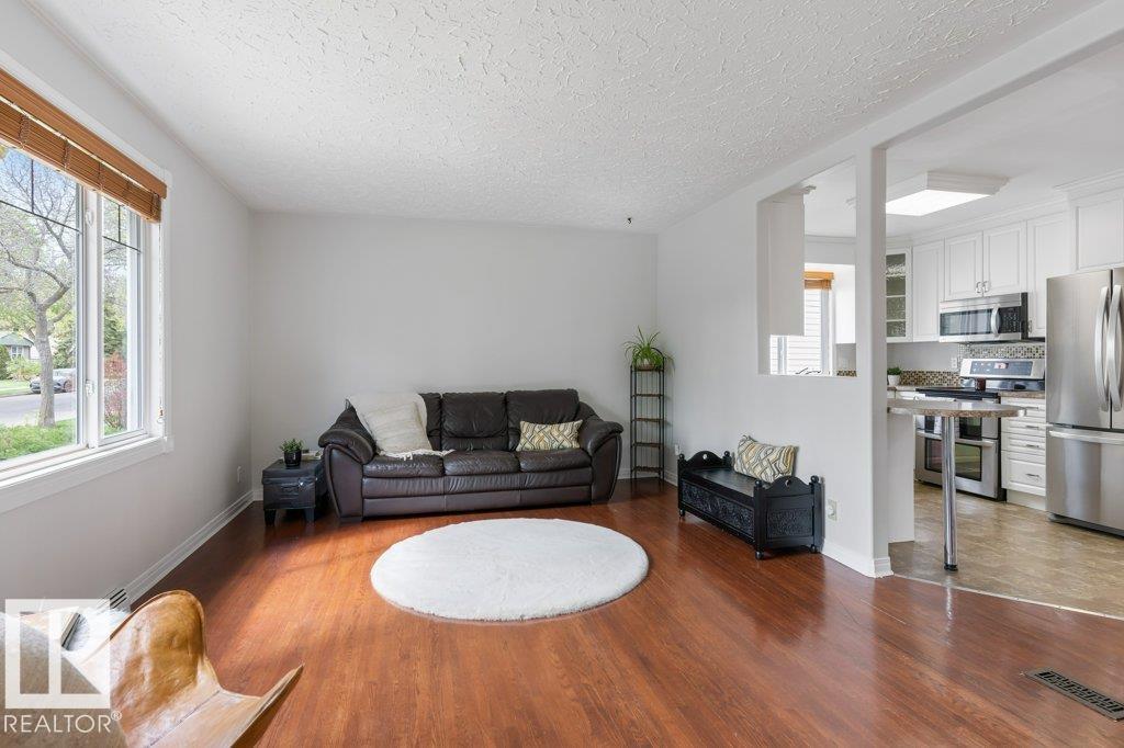 13056 SHERBROOKE AV NW - Image 3
