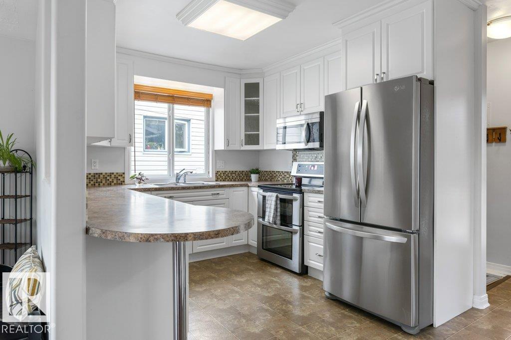 13056 SHERBROOKE AV NW - 7