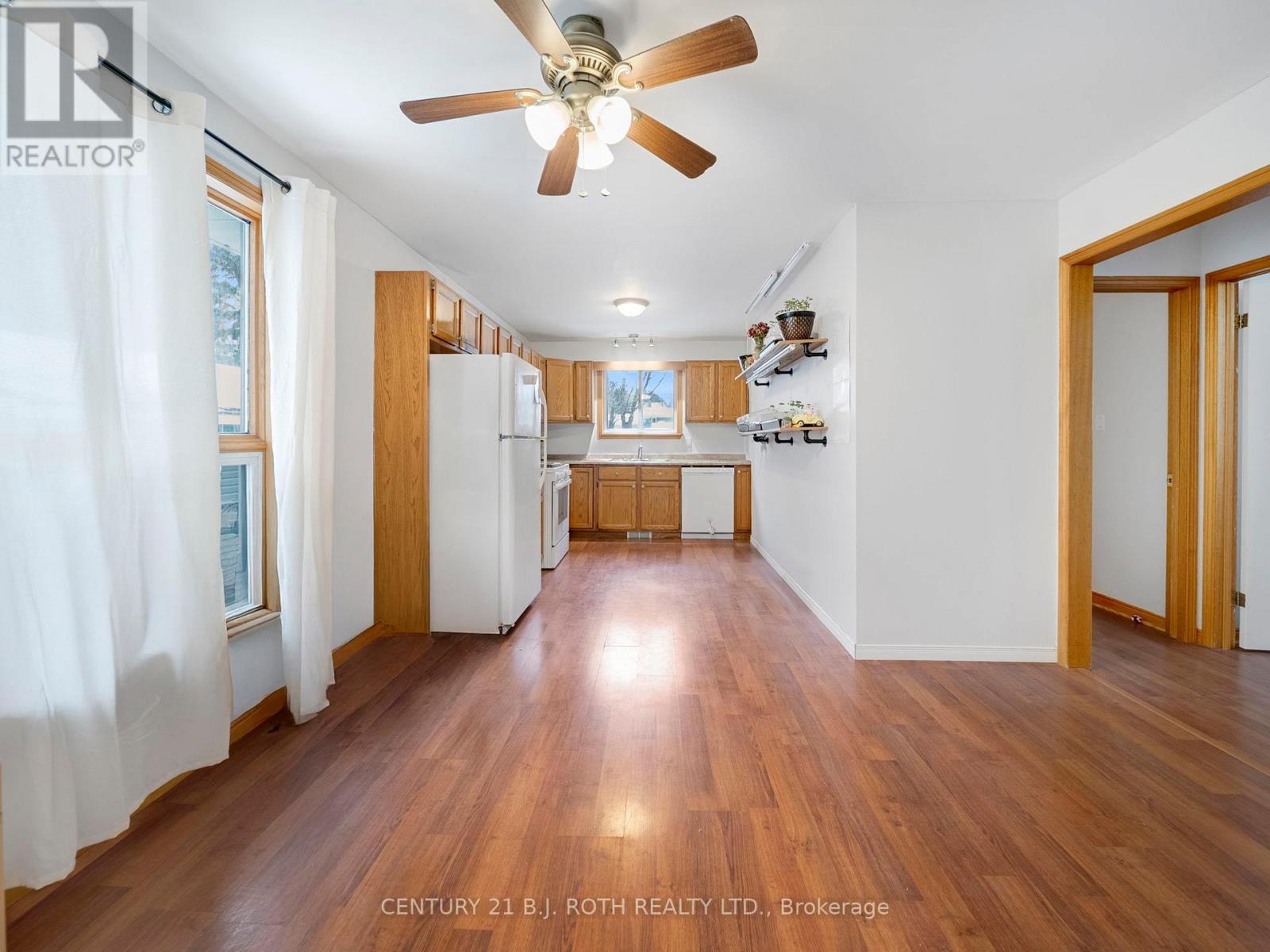 292 MILLARD STREET - 5