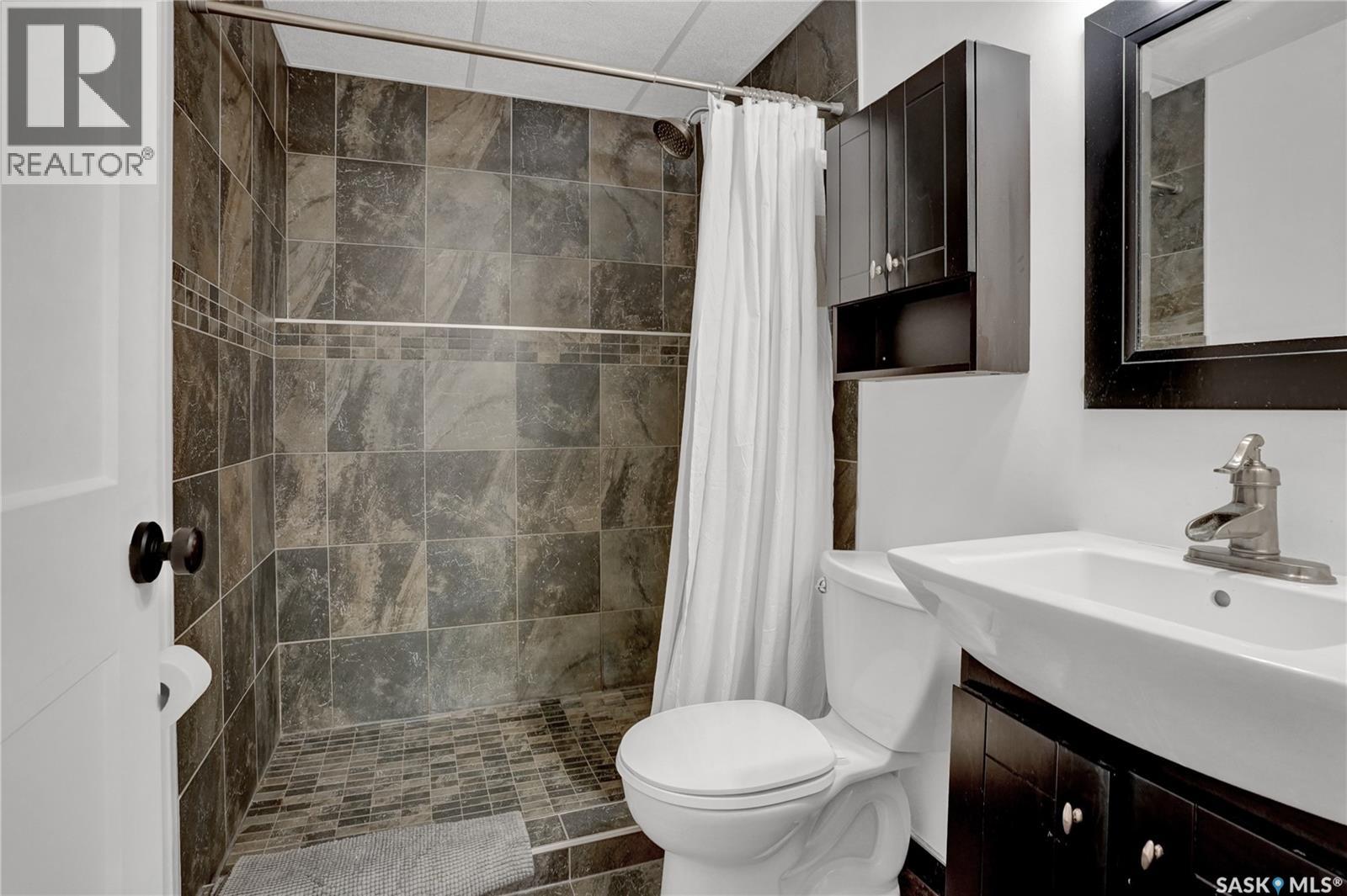 1114 Bayda CRESCENT - 32