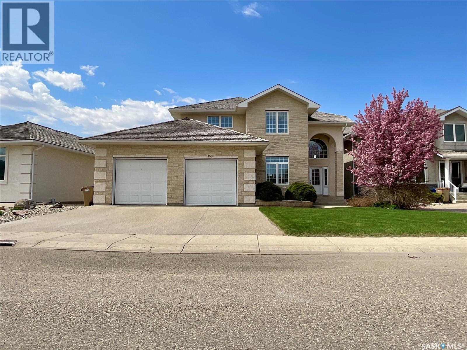 1538 Lakeridge DRIVE N - 61