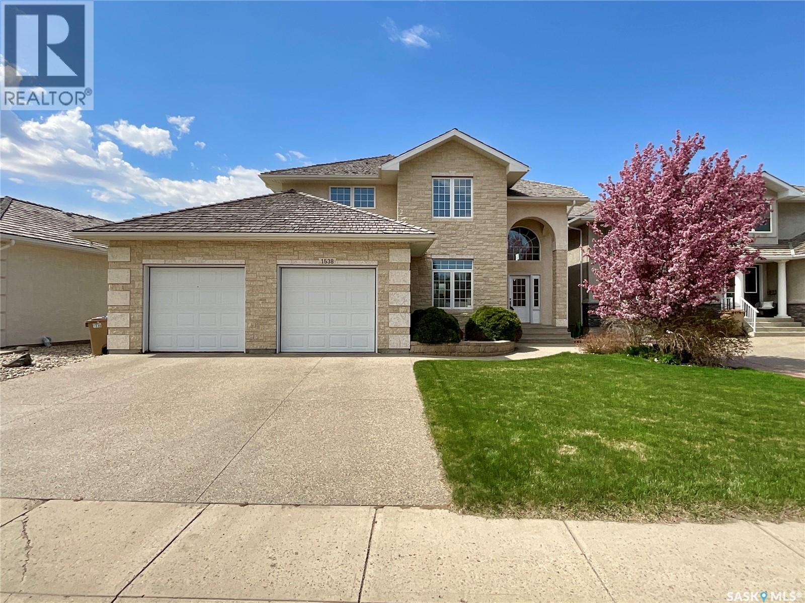 1538 Lakeridge DRIVE N - 65