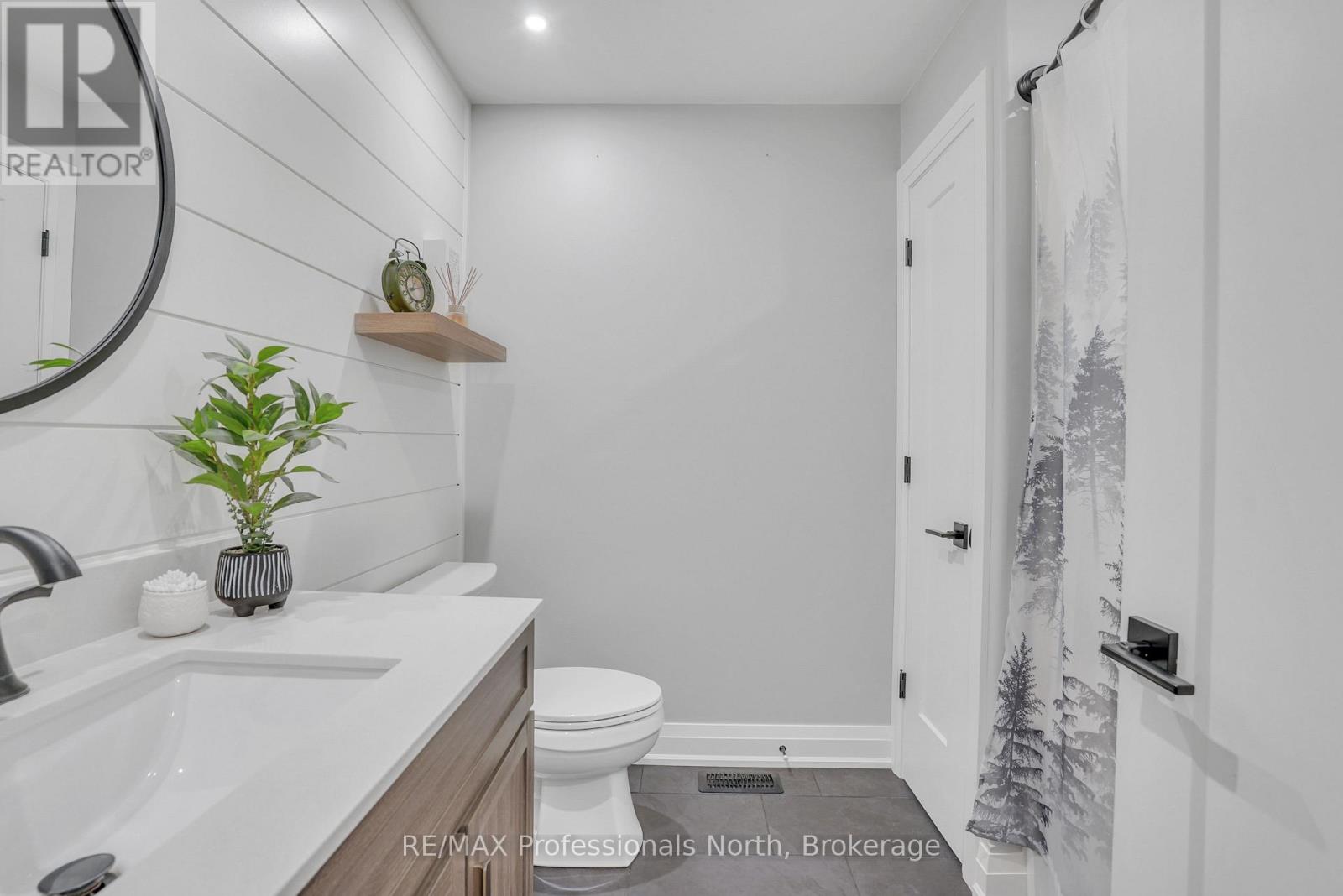79 MAINHOOD ROAD - 23