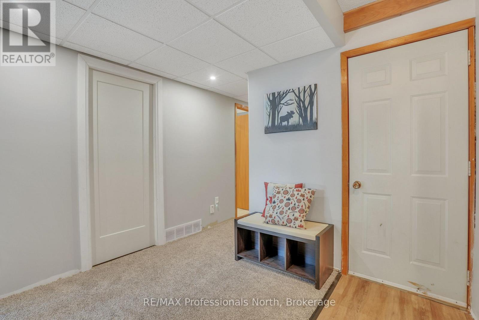 79 MAINHOOD ROAD - 32