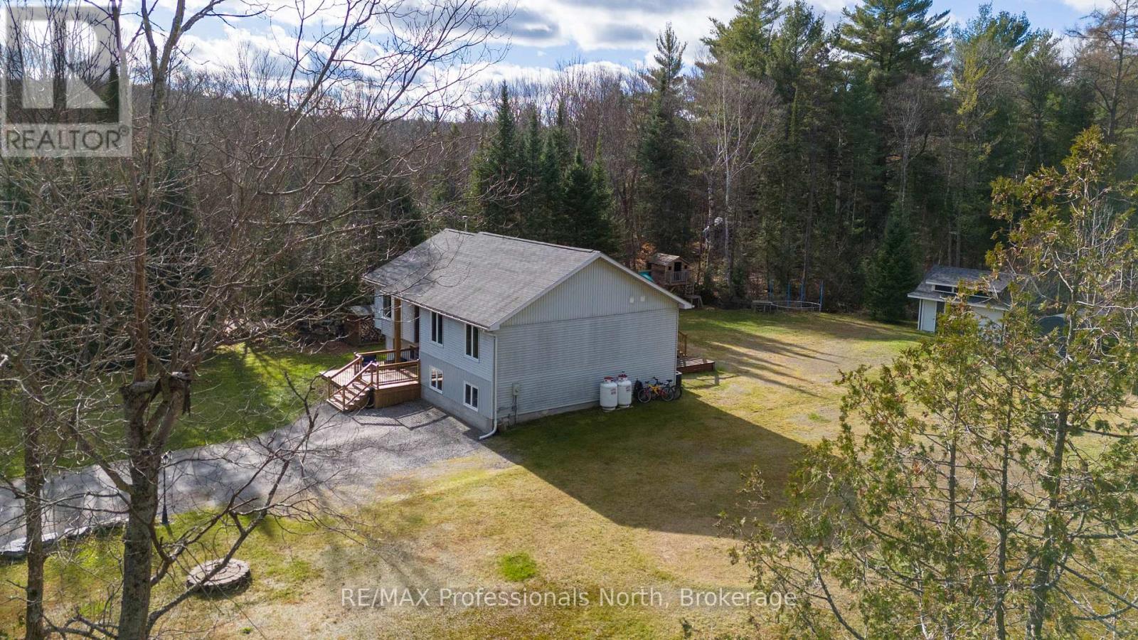 79 MAINHOOD ROAD - 42