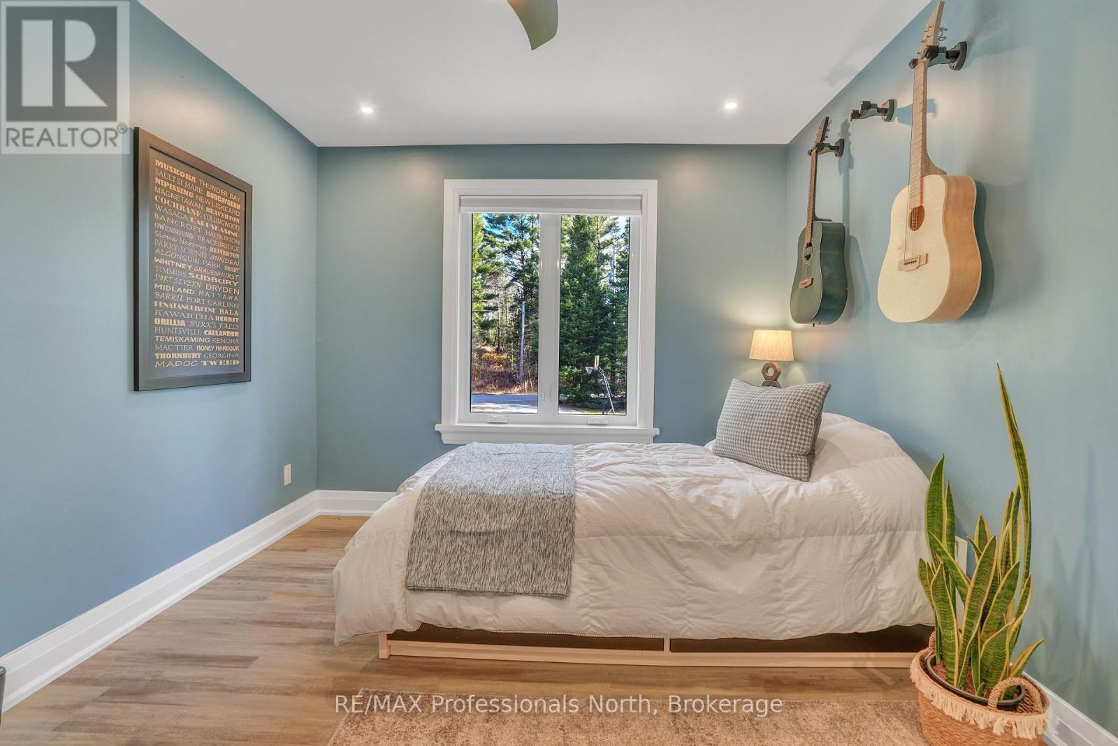 79 MAINHOOD ROAD - 26