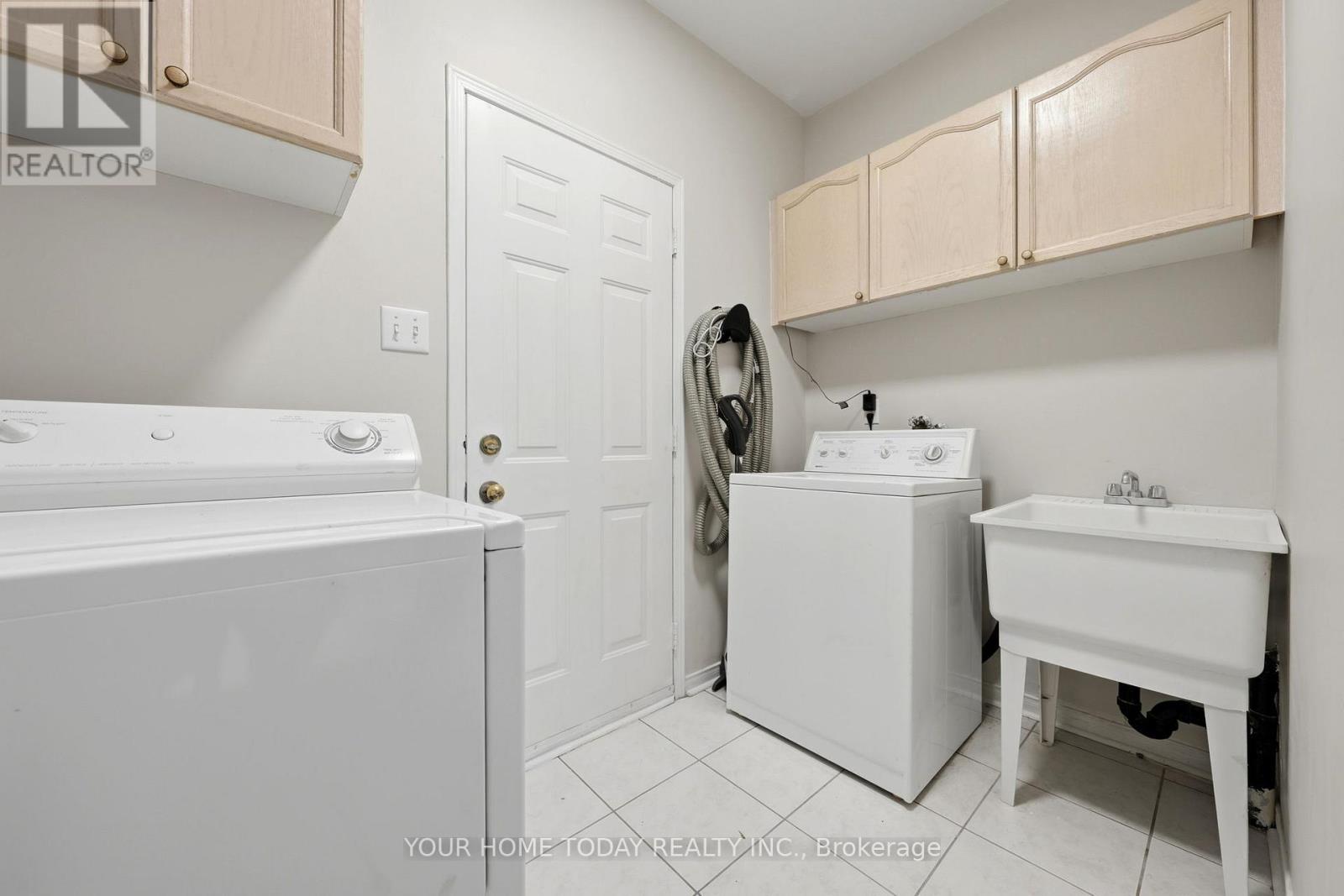 5 CURRY CRESCENT - 15